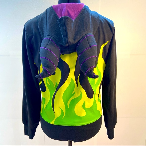 Disney Tops - Maleficent Zip Up Hoodie Sz Lrg